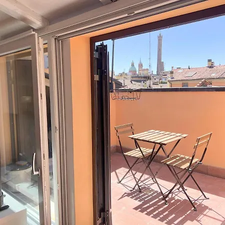 Above The Rooftops Of Appartement